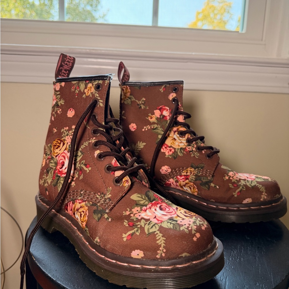 Dr. Martens 1460 Victorian Floral Brown Canvas Combat Boots